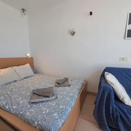 Comfortable Lucy 706 With Amazing Sea-view *