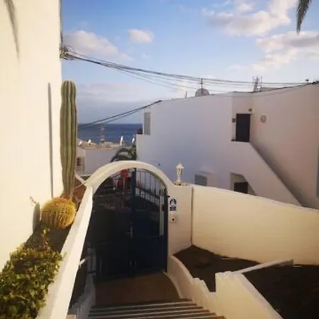 Daire Comfortable Lucy 706 With Amazing Sea-view *